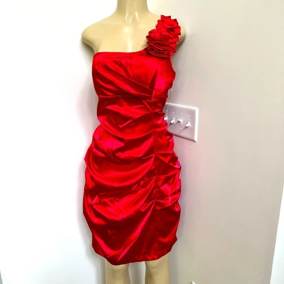 strapless open back dress LADIES JUNO LACE NECK SLIP DRESS